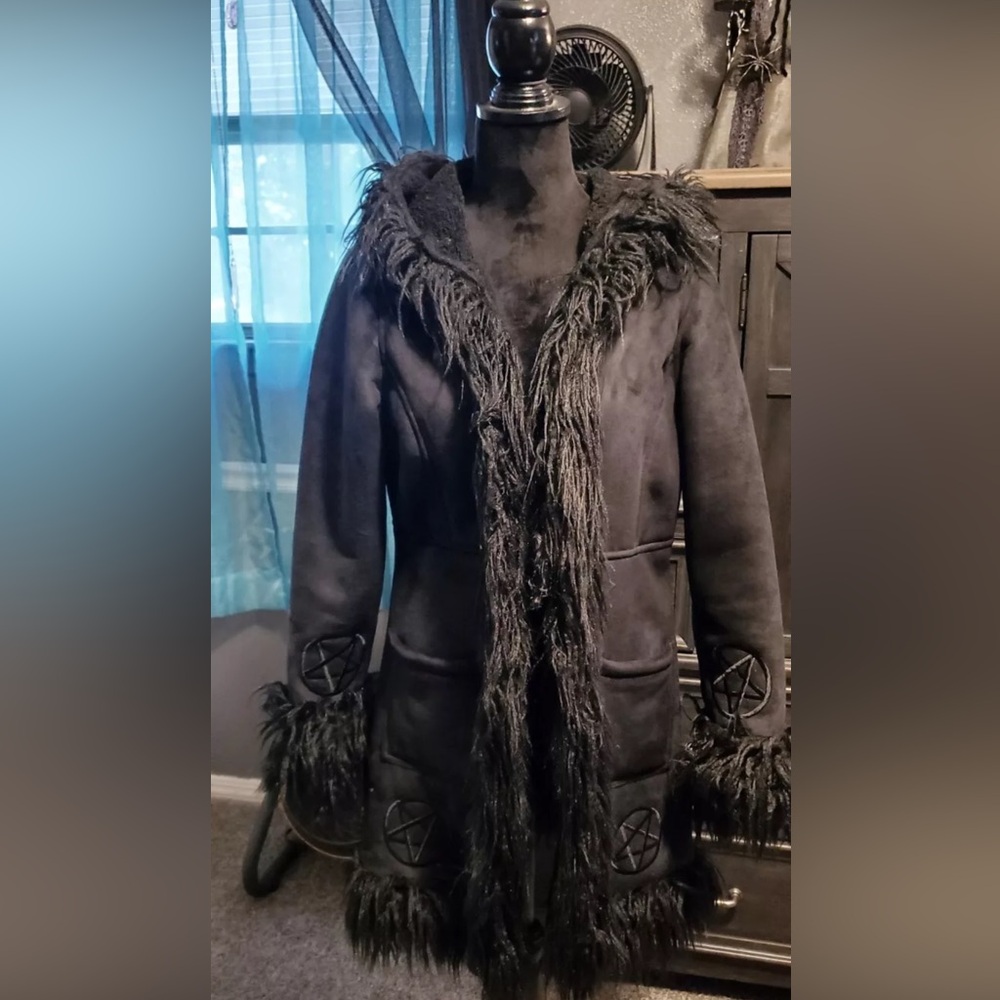 KILLSTAR Die Anna Almost Infamous Shearling Coat XL
